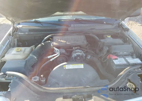 2010 Jeep Grand Cherokee Laredo z USA, uszkodzony, nr VIN 1J4PR4GK2AC120654